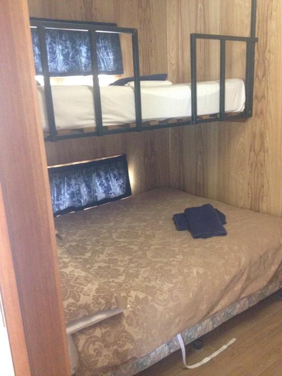 Hillcrest Tourist Park Hotel St Helens Værelse billede